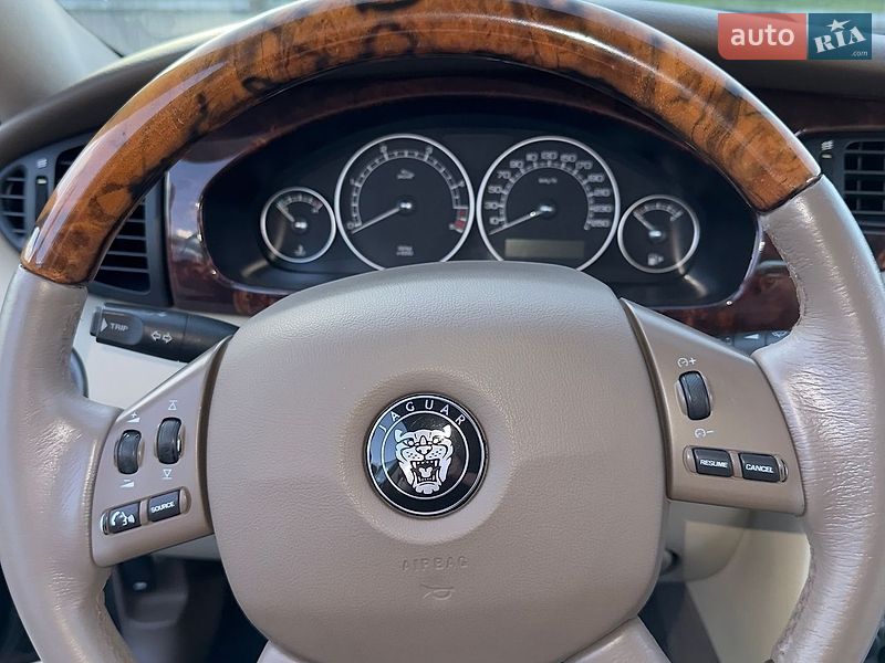 Седан Jaguar X-Type 2007 в Житомирі