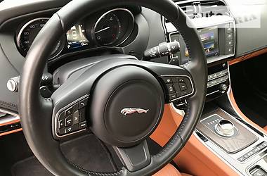 Седан Jaguar XE 2016 в Харькове