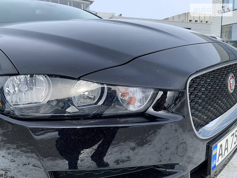 Седан Jaguar XE 2017 в Хмельницькому фото 11 Седан Jaguar XE 2017 в Хмельницькому