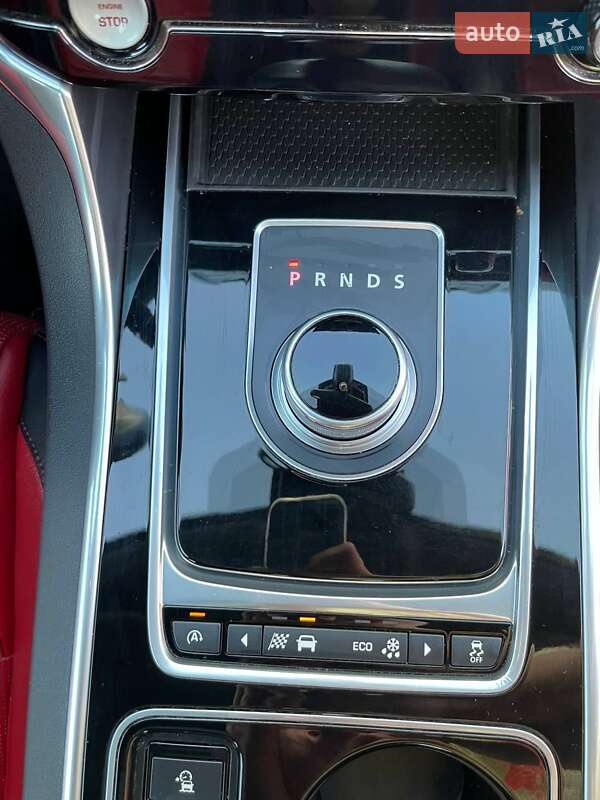 Седан Jaguar XE 2015 в Тячеві фото 13 Седан Jaguar XE 2015 в Тячеві