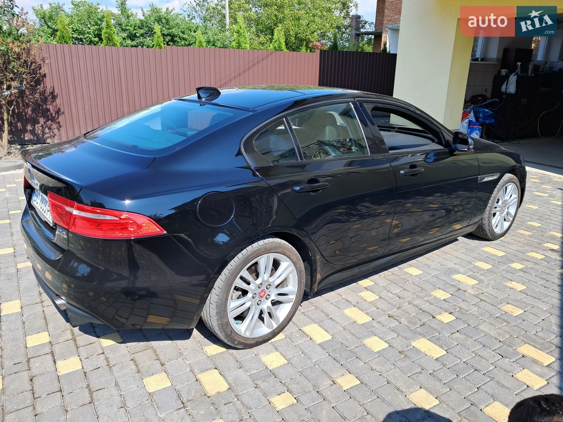 2019 Jaguar XE - мініатюра 13