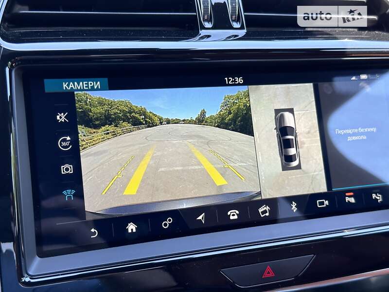 Седан Jaguar XE 2020 в Киеве