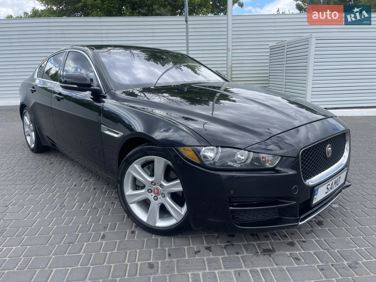 2016 Jaguar XE - мініатюра 43