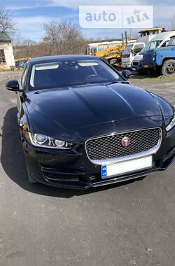 Седан Jaguar XE 2018 в Киеве