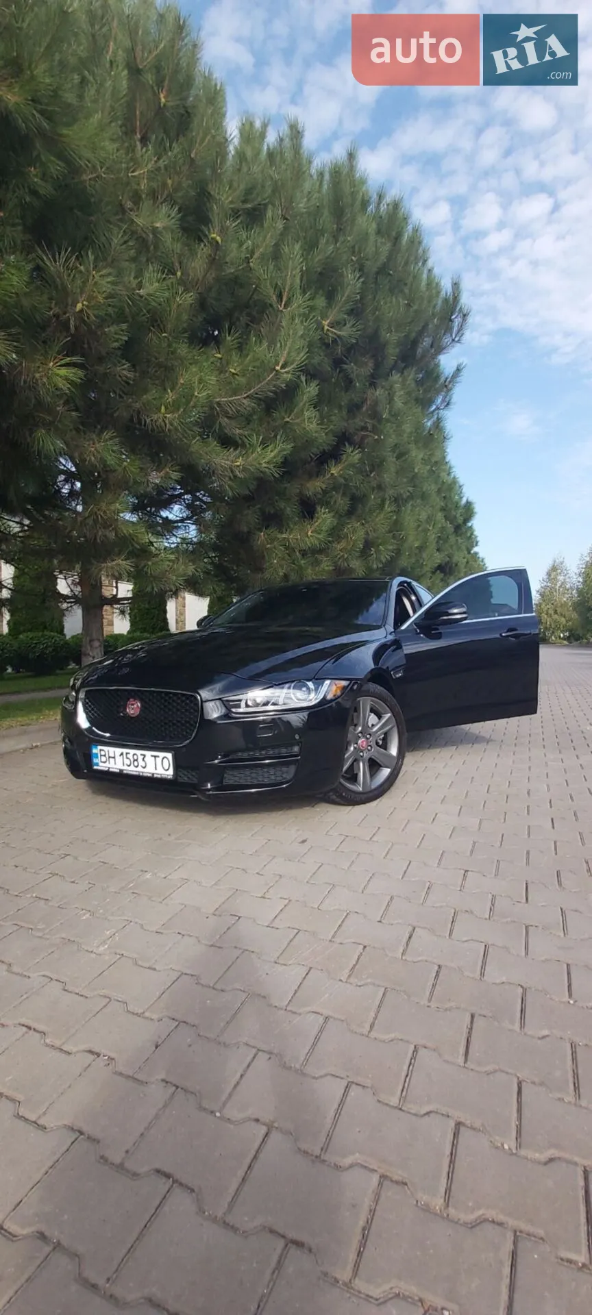 2016 Jaguar XE - мініатюра 20