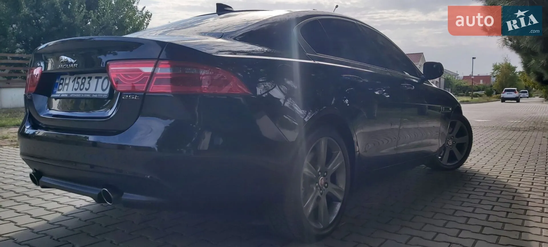 2016 Jaguar XE - мініатюра 22