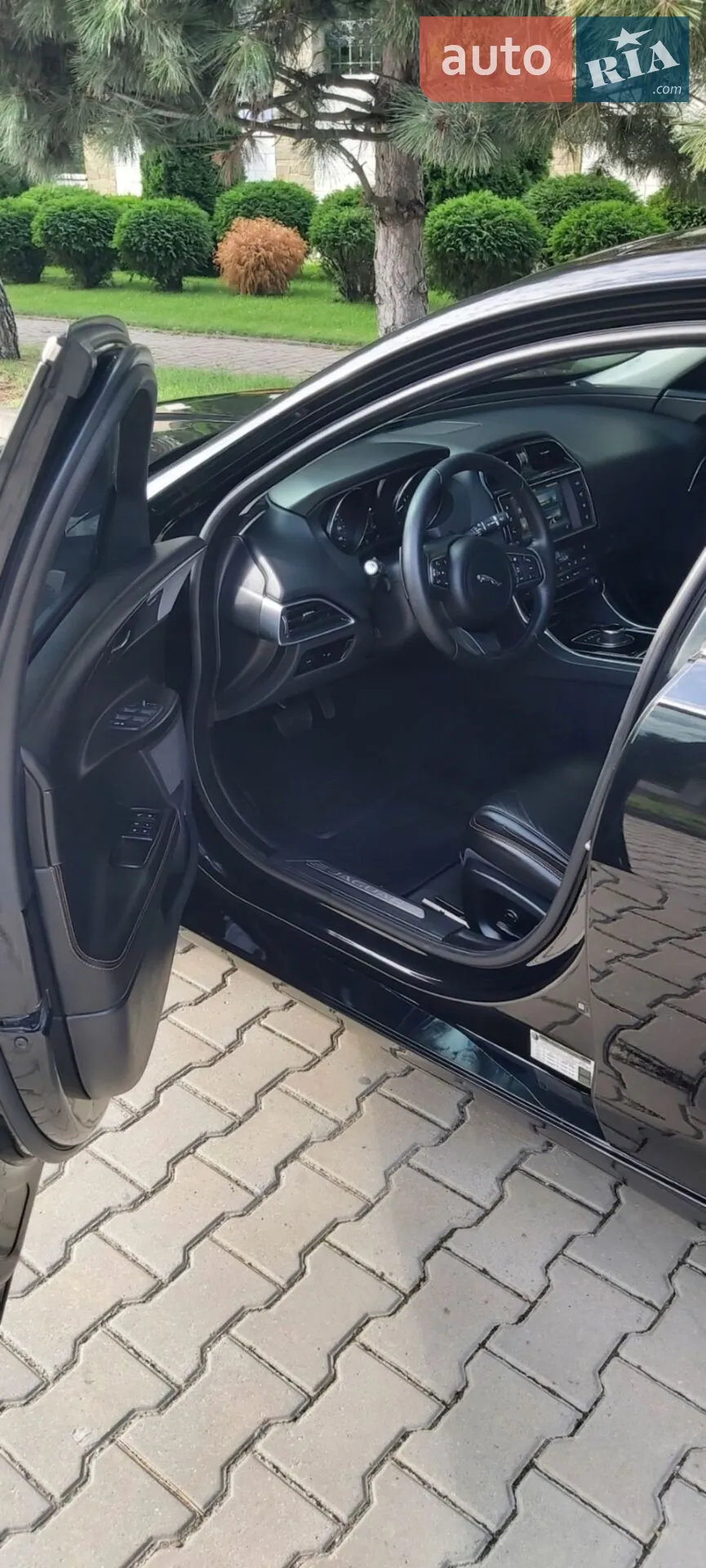 2016 Jaguar XE - мініатюра 29