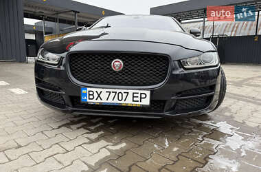 Седан Jaguar XE 2016 в Хмельницькому