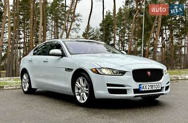 Седан Jaguar XE 2018 в Харкові