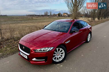 Седан Jaguar XE 2015 в Барышевке