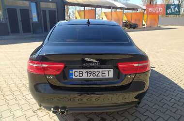 Седан Jaguar XE 2017 в 