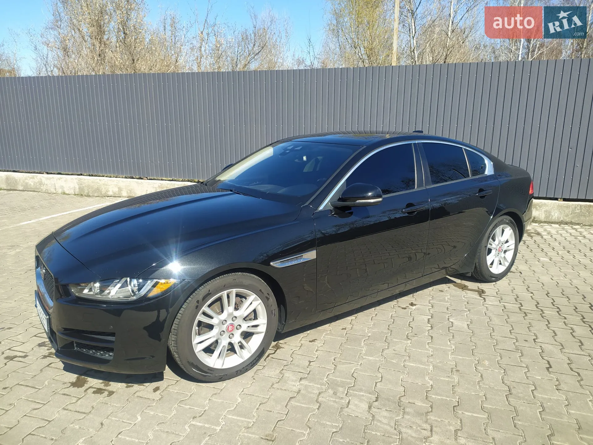 2017 Jaguar XE - мініатюра 7