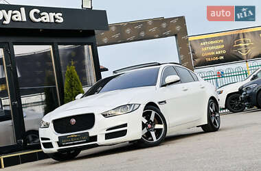 Седан Jaguar XE 2016 в Харькове