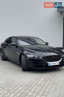 Седан Jaguar XE 2017 в Бориславе