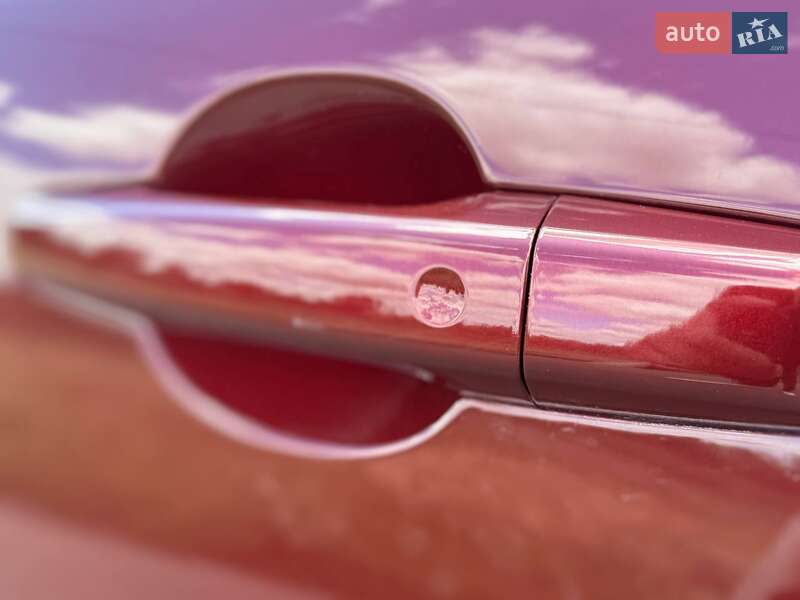 Седан Jaguar XE 2016 в Переяславе