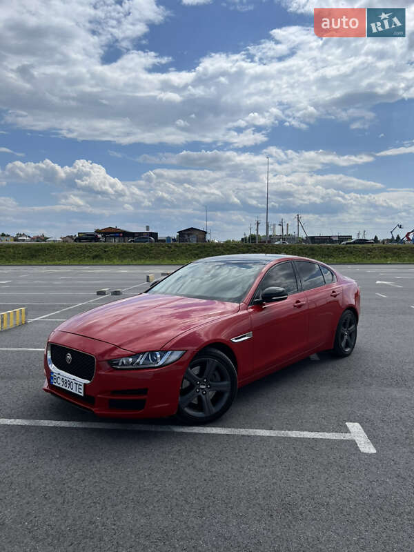 Седан Jaguar XE 2018 в Львове фото 9 Седан Jaguar XE 2018 в Львове