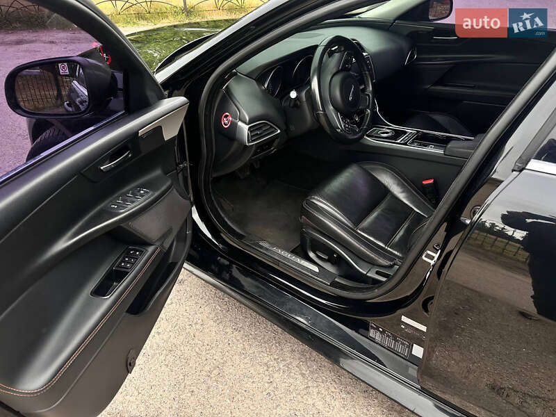 Седан Jaguar XE 2015 в Полтаве фото 4 Седан Jaguar XE 2015 в Полтаве