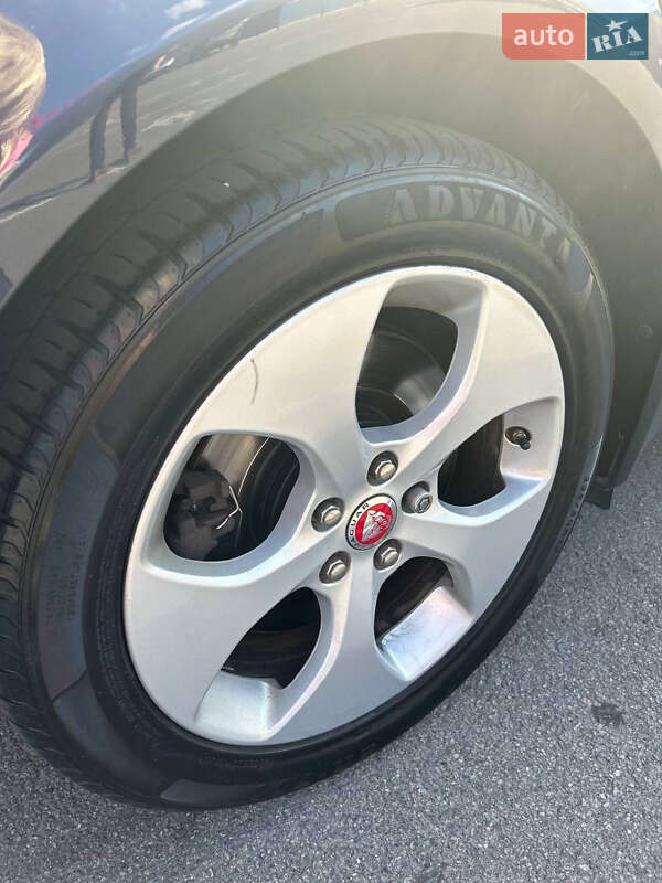 Седан Jaguar XE 2017 в Днепре фото 18 Седан Jaguar XE 2017 в Днепре