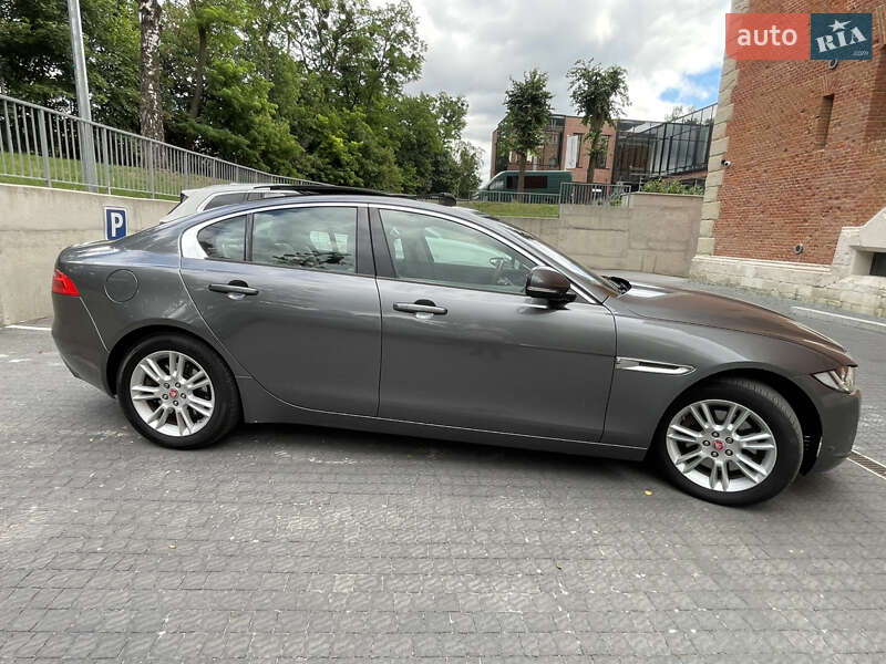 Седан Jaguar XE 2017 в Львове фото 35 Седан Jaguar XE 2017 в Львове