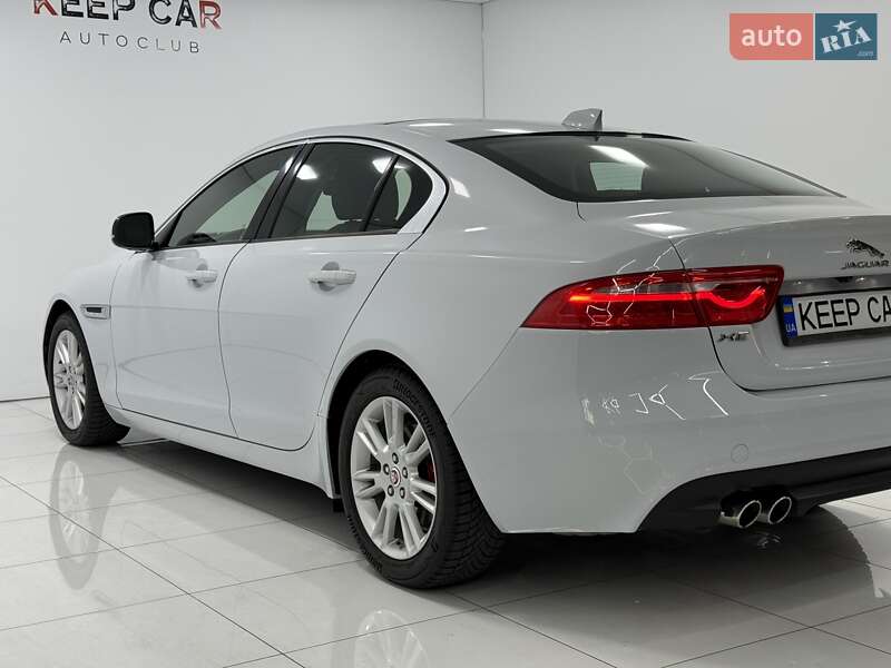 Седан Jaguar XE 2016 в Одесі фото 14 Седан Jaguar XE 2016 в Одесі