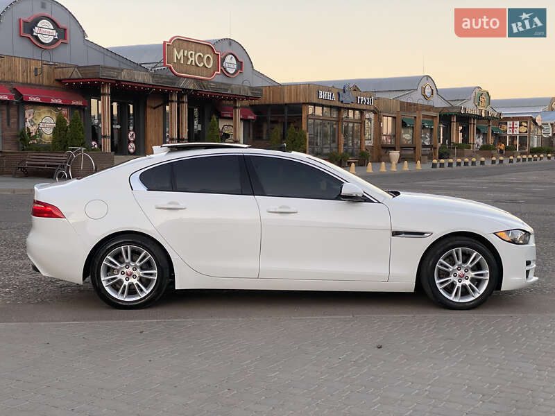 Седан Jaguar XE 2016 в Одессе