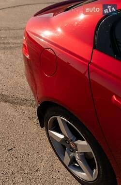 Седан Jaguar XE 2015 в 