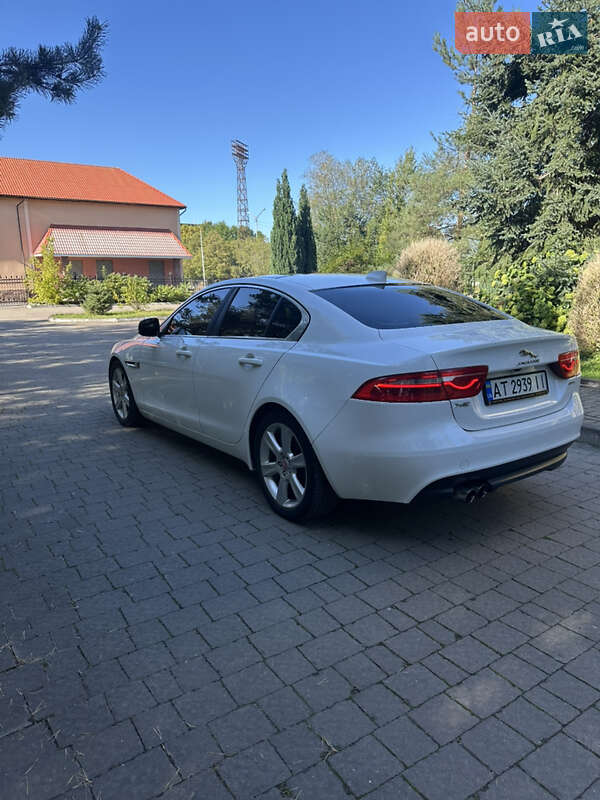 Седан Jaguar XE 2016 в Львові фото 4 Седан Jaguar XE 2016 в Львові