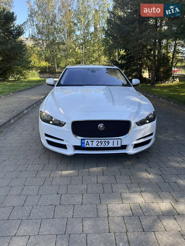 Седан Jaguar XE 2016 в Львові фото 11 Седан Jaguar XE 2016 в Львові