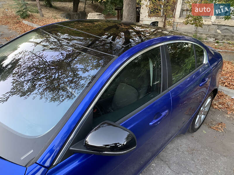 Седан Jaguar XE 2018 в Одессе