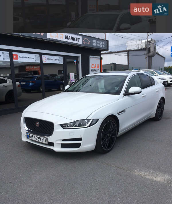 Седан Jaguar XE 2016 в Житомире фото 2 Седан Jaguar XE 2016 в Житомире