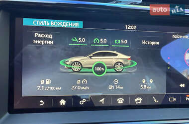 Седан Jaguar XE 2019 в 