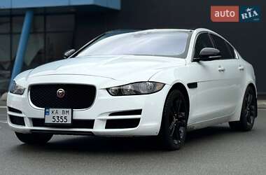Седан Jaguar XE 2017 в Києві