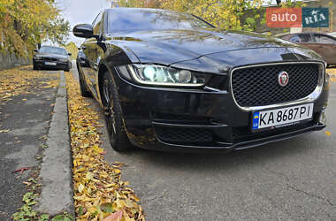 Седан Jaguar XE 2019 в Киеве