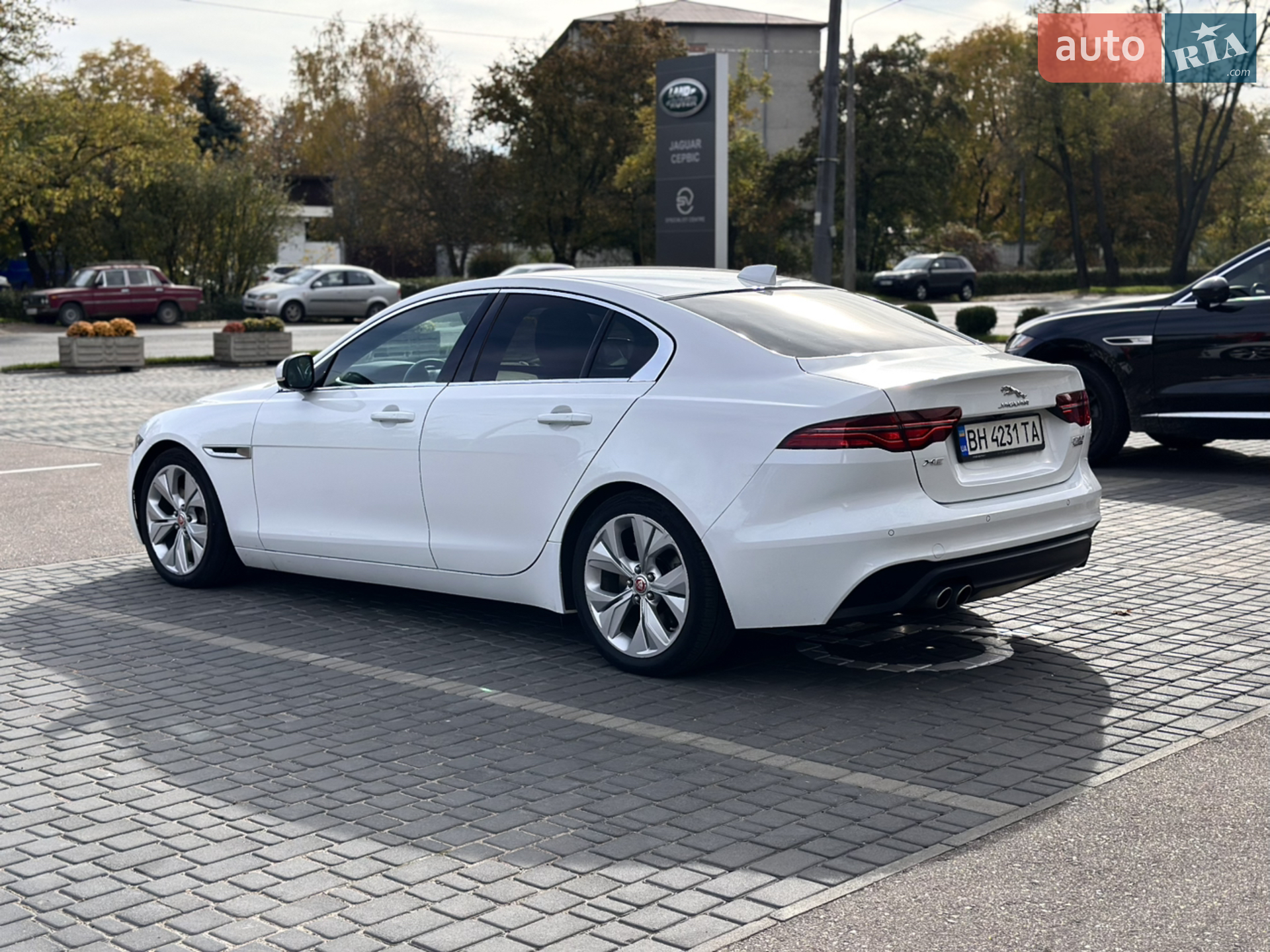 2020 Jaguar XE - мініатюра 6