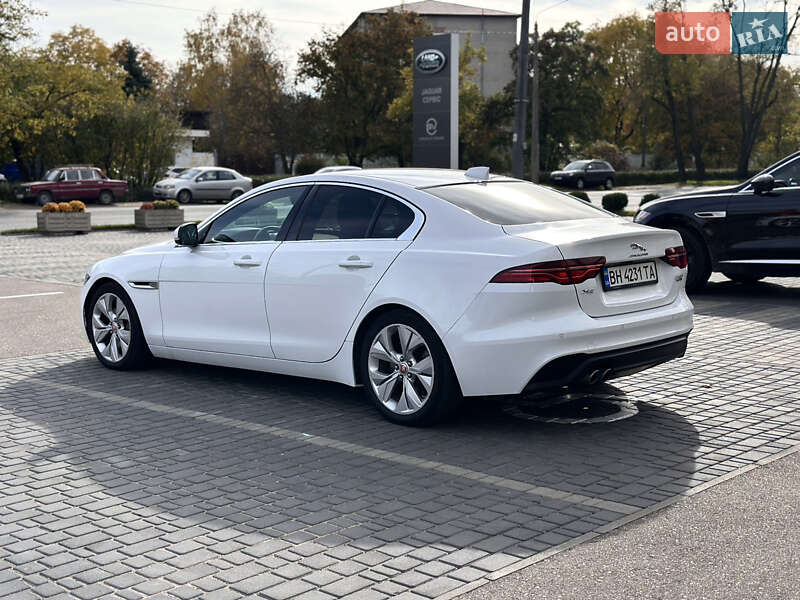 Седан Jaguar XE 2020 в Одессе фото 6 Седан Jaguar XE 2020 в Одессе