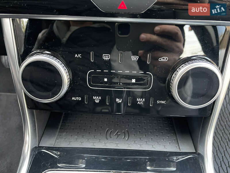 Седан Jaguar XE 2020 в Днепре фото 16 Седан Jaguar XE 2020 в Днепре