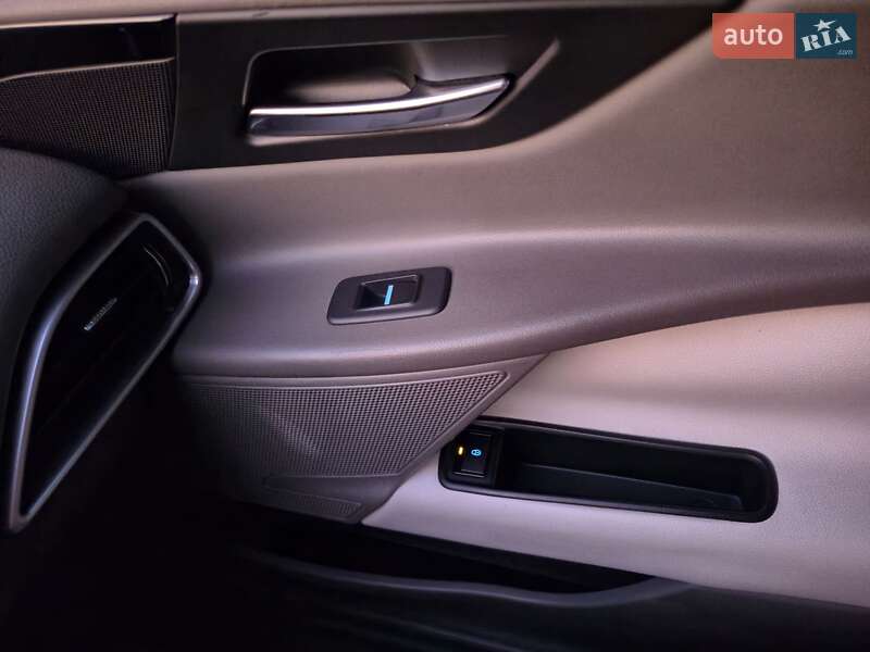 Седан Jaguar XE 2016 в Кременчуці фото 32 Седан Jaguar XE 2016 в Кременчуці