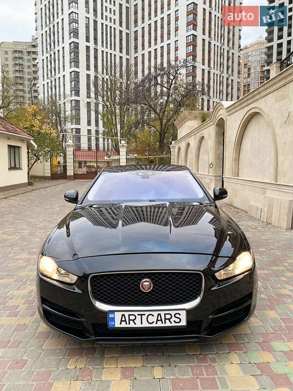 Седан Jaguar XE 2016 в Одесі фото 7 Седан Jaguar XE 2016 в Одесі