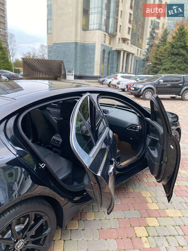 Седан Jaguar XE 2016 в Одесі фото 23 Седан Jaguar XE 2016 в Одесі