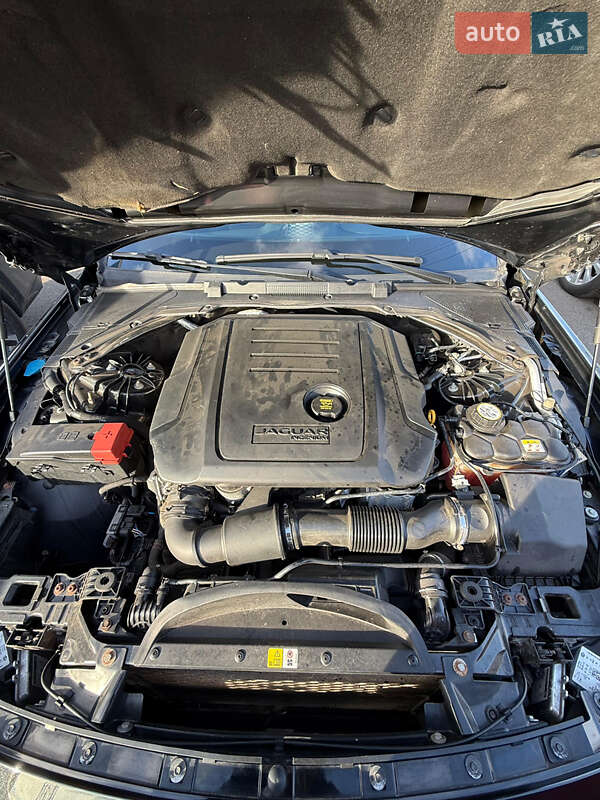 Седан Jaguar XE 2016 в Одессе