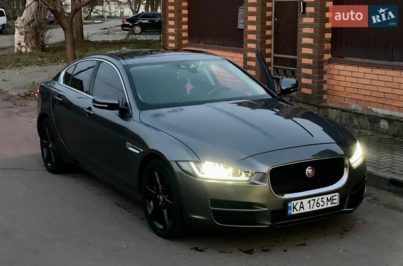 2018 Jaguar XE - мініатюра 36