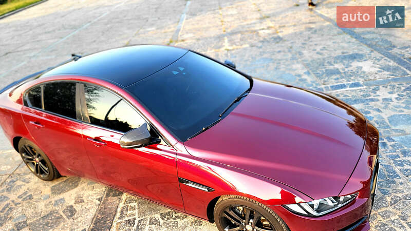 Седан Jaguar XE 2015 в Черкассах