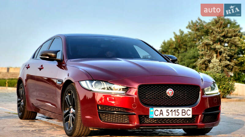 Седан Jaguar XE 2015 в Черкассах
