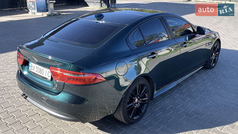 Седан Jaguar XE 2016 в Хмельницком