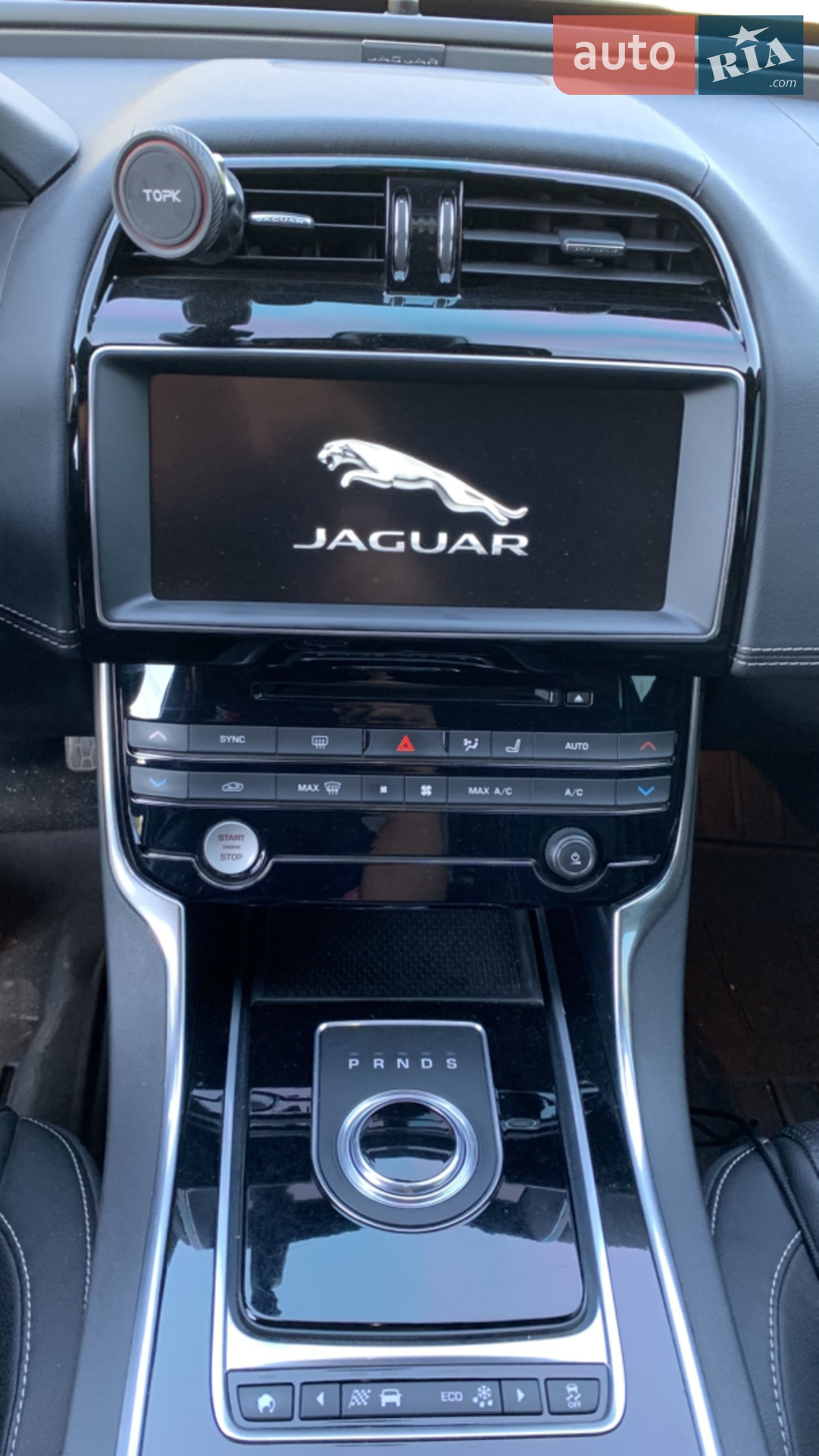 2016 Jaguar XE - мініатюра 24