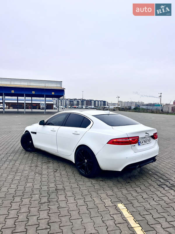 Седан Jaguar XE 2016 в Одессе