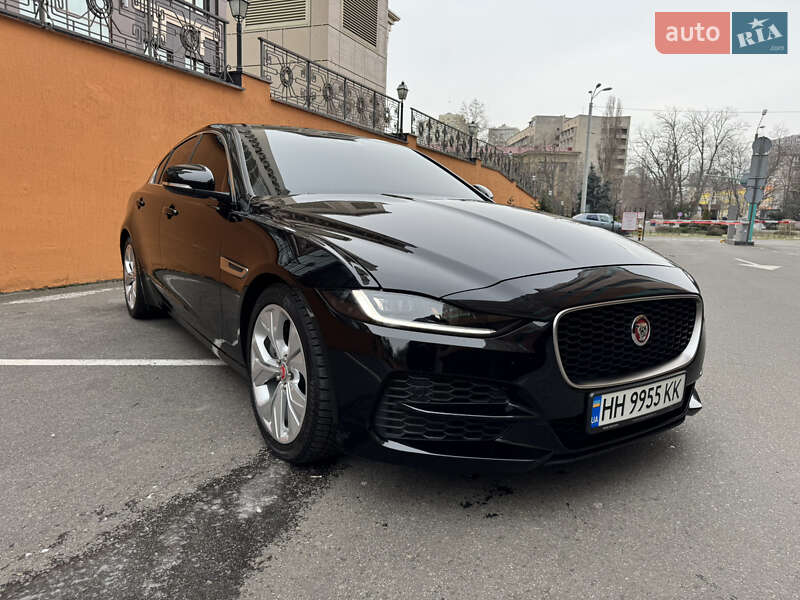 Седан Jaguar XE 2020 в Одессе