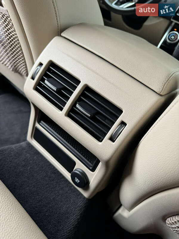 Седан Jaguar XE 2020 в Одессе