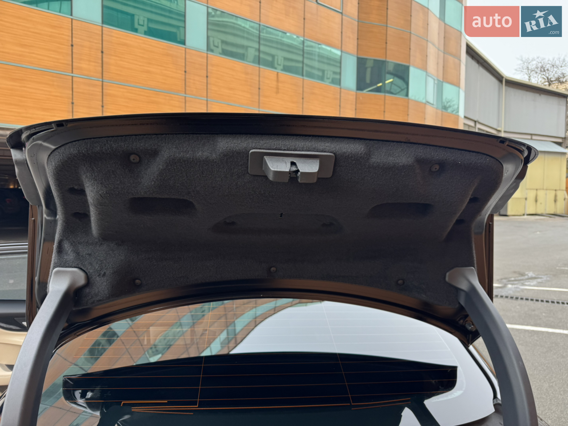 2020 Jaguar XE - мініатюра 20