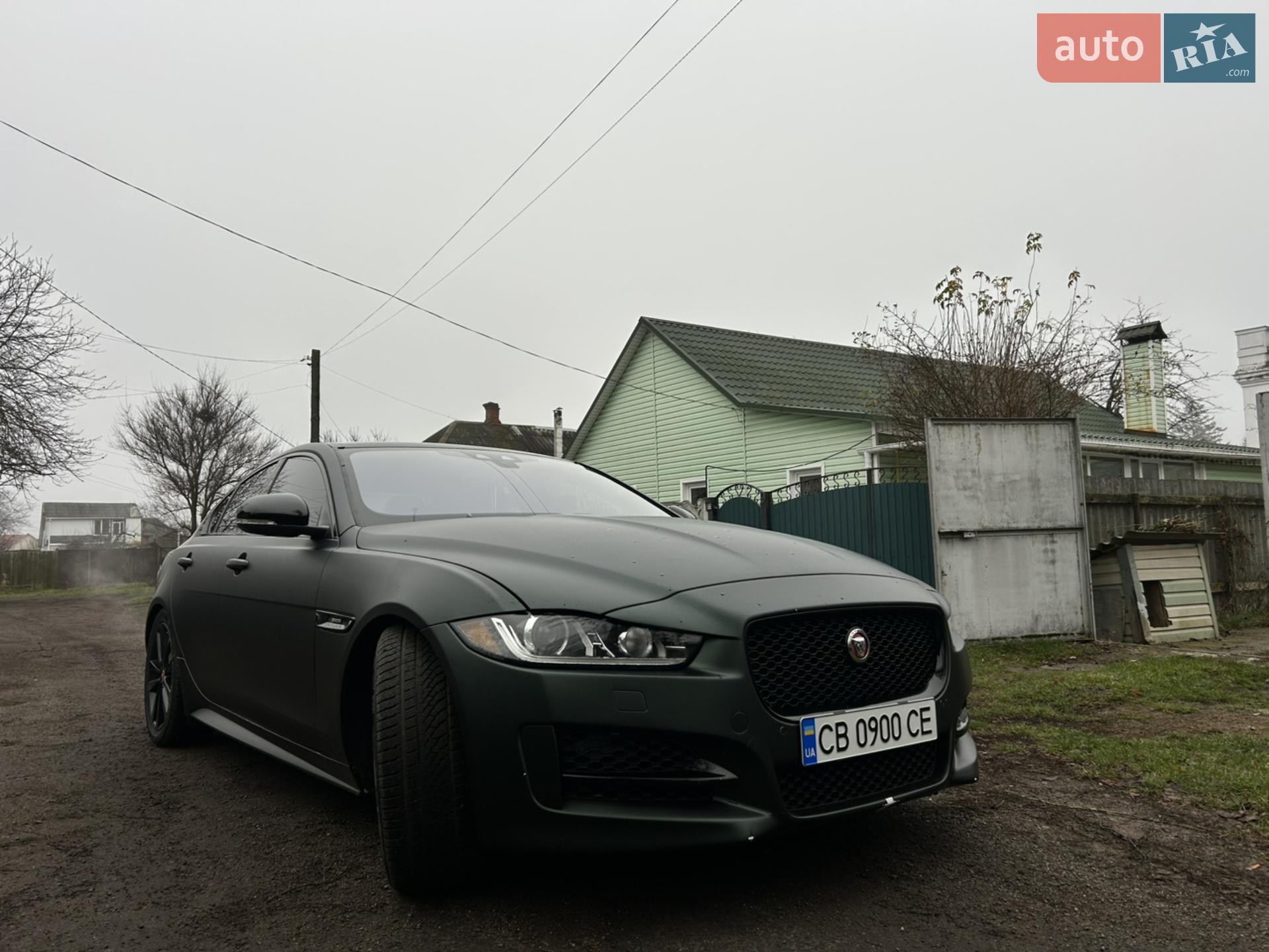2017 Jaguar XE - мініатюра 4
